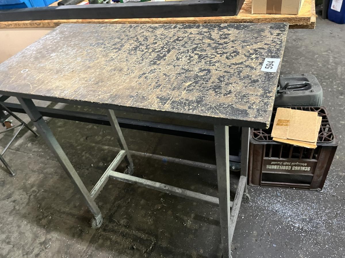 Werktisch mit Rollen, ca. 95x50x95cm