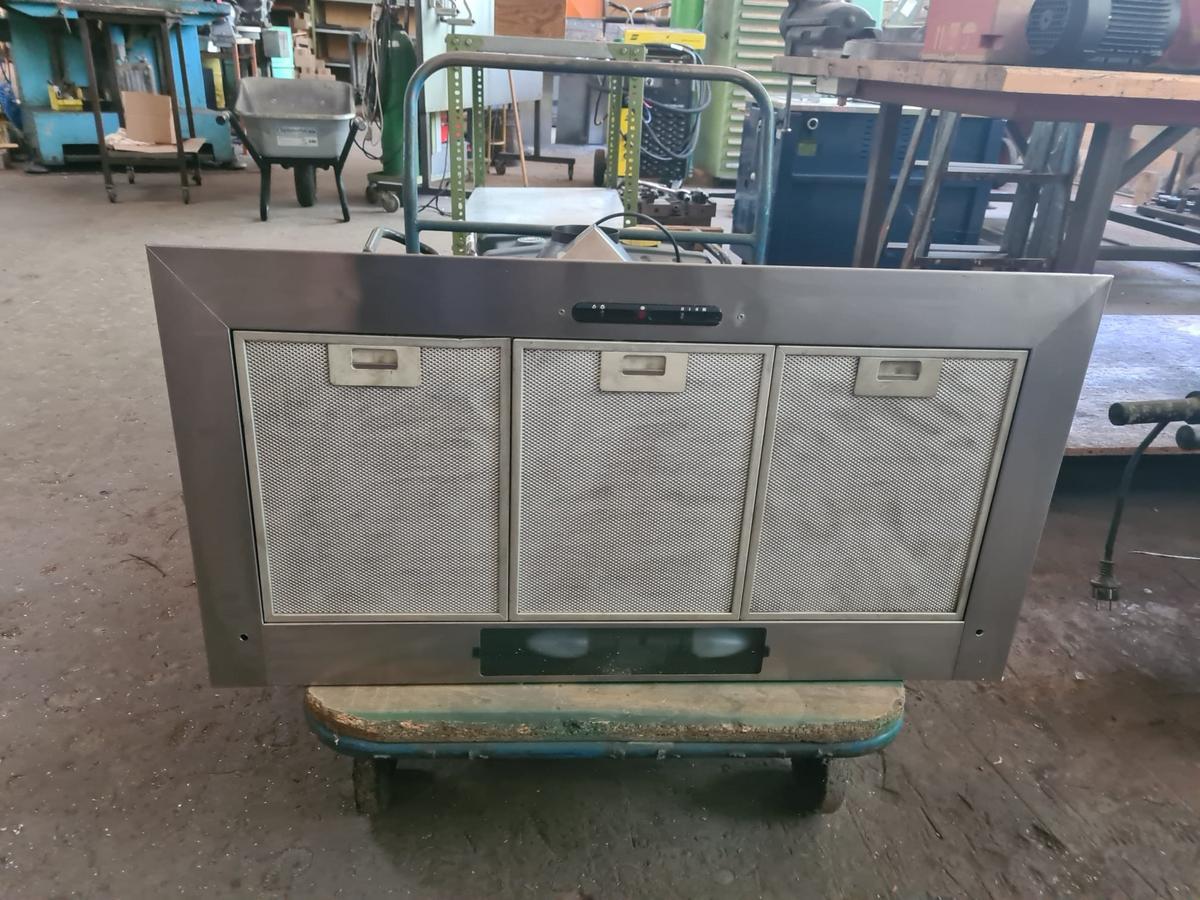 Dunstabzugshaube Niro, 3stufig, 90x47x38cm?d=2025-06-17 08:47:07