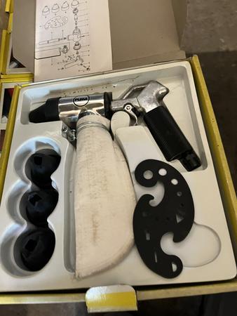 Pneumatisches Sprühgerät Pneumatisches Sprühgerät