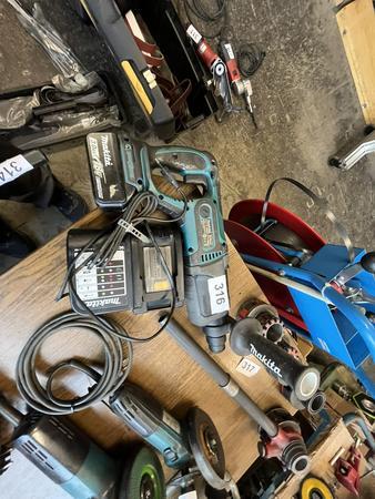 Makita Akku Bohrhammer 18V, mit Ladegerät Makita Akku Bohrhammer 18V, mit Ladegerät