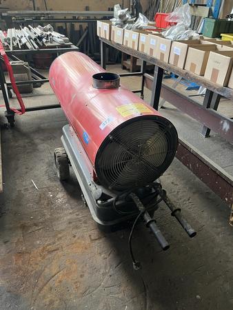Polar Diesel Heizkanone, Modell ANTARES30, 32 kW Polar Diesel Heizkanone, Modell ANTARES30, 32 kW