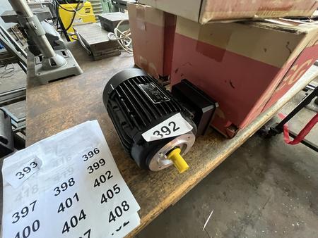 AEG Elektromotor Typ AM80Z BA4, 0.75kW, neu AEG Elektromotor Typ AM80Z BA4, 0.75kW, neu