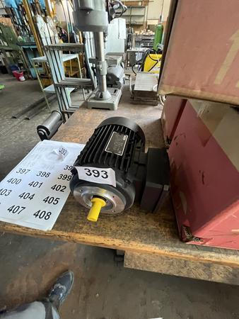 AEG Elektromotor Typ AM80Z BA4, 0.75kW, neu AEG Elektromotor Typ AM80Z BA4, 0.75kW, neu