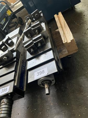 Maschinenschraubstock 160mm Backenbreite (hydraulisch) Maschinenschraubstock 160mm Backenbreite (hydraulisch)