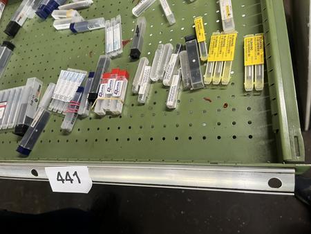 Ladeninhalt an diversen, neuen Fräsern Ladeninhalt an diversen, neuen Fräsern