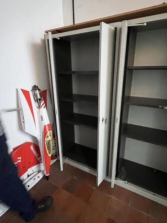 Werkzeugschrank, Blechausführung, 5 Etagen, ca. 98x45x195cm Werkzeugschrank, Blechausführung, 5 Etagen, ca. 98x45x195cm