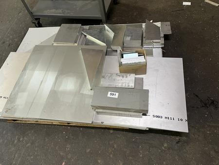 Palette Alu Platten in diversen Stärken Palette Alu Platten in diversen Stärken