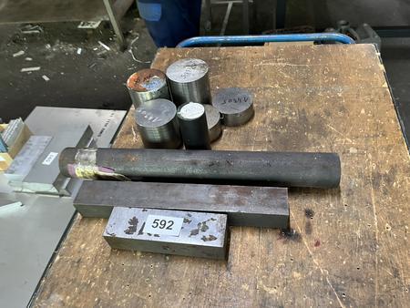 diverses Stahl- und Niromaterial diverses Stahl- und Niromaterial