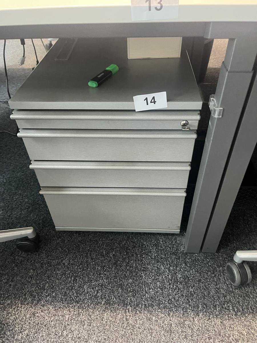 Rollcontainer 54/60 cm mit Auszugsladen?d=2025-06-16 01:34:30