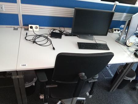 Steelcase Schreibtisch 120/80 cm mit Rückwand Steelcase Schreibtisch 120/80 cm mit Rückwand