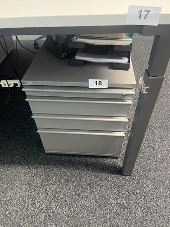 Rollcontainer 54/60 cm mit Auszugsladen Rollcontainer 54/60 cm mit Auszugsladen