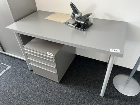 Beistelltisch ca. 120/60 cm Beistelltisch ca. 120/60 cm