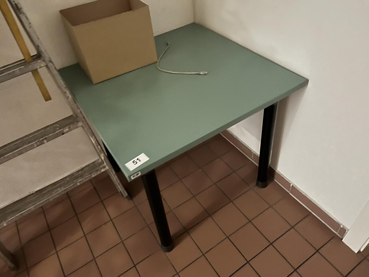 Beistelltisch ca. 80 x 80 cm