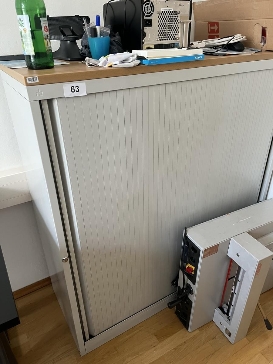 Aktenschrank mit Rollotüre