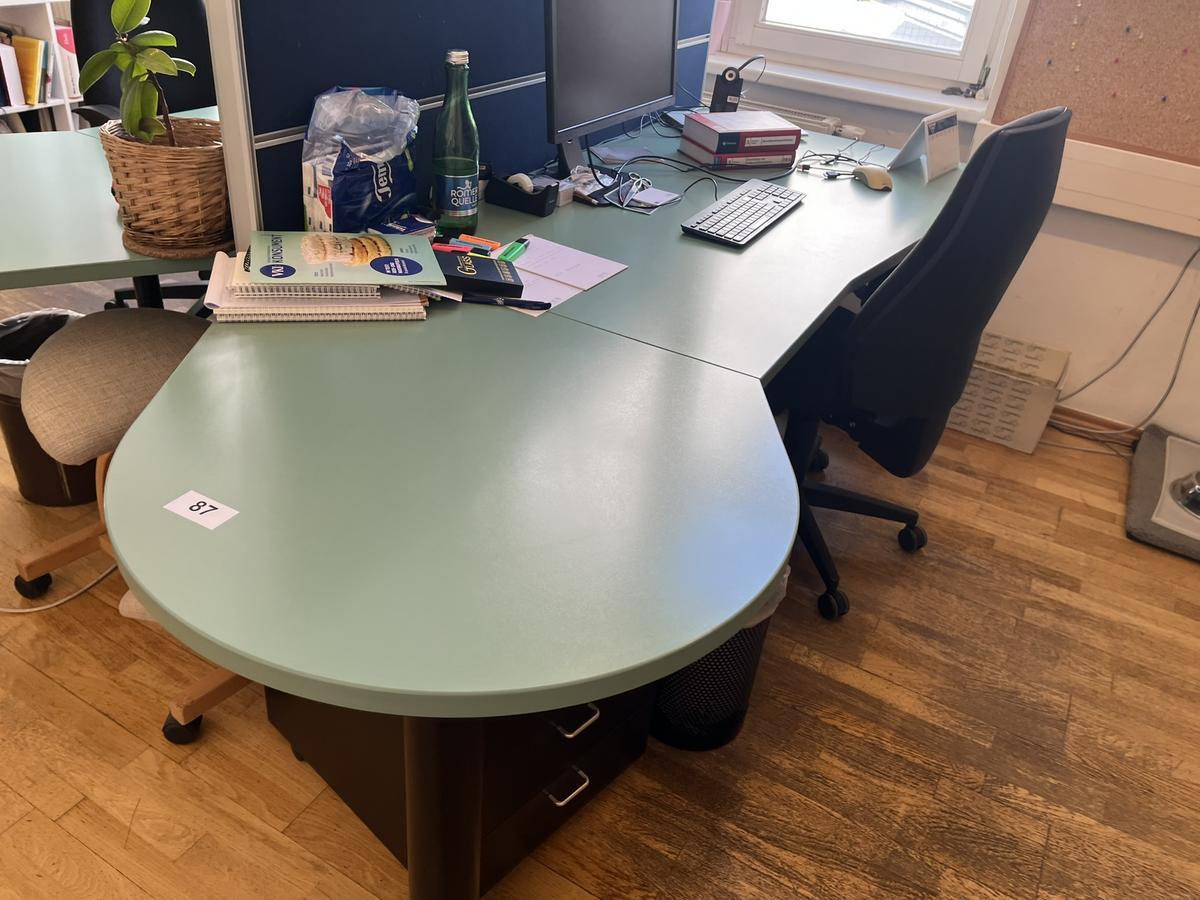 Schreibtisch 2-teilig geschwungen