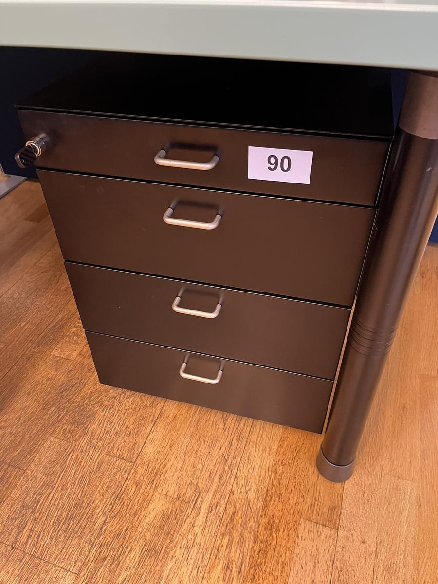 Rollcontainer?d=2025-06-16 17:08:42