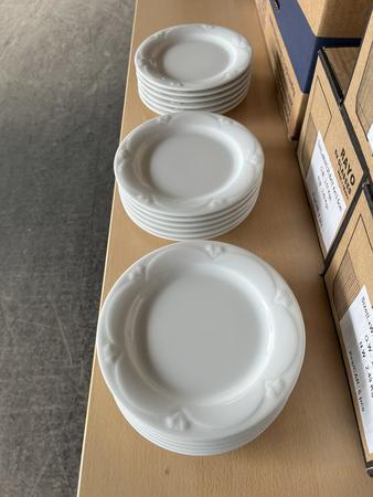 200 Stk. Brotteller, DM 16cm 200 Stk. Brotteller, DM 16cm