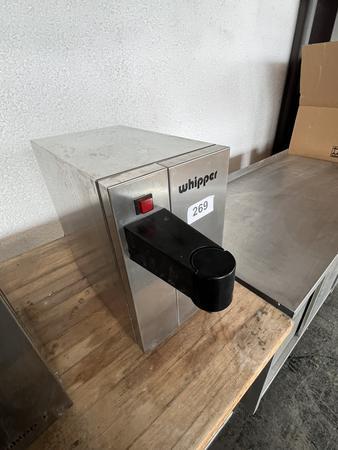 Thermoplan Whipper Sahnemaschine, ca. 23x55x45cm Thermoplan Whipper Sahnemaschine, ca. 23x55x45cm
