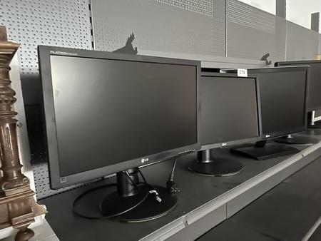 4 Stk. LG Monitoren 4 Stk. LG Monitoren