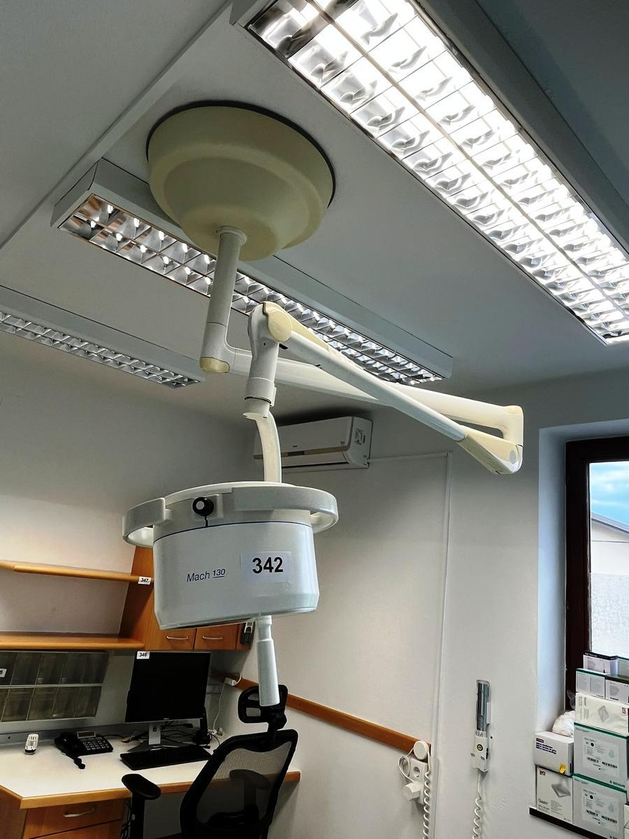 MACH 130 Untersuchungsleuchte mit Deckenmontage für Diagnose?d=2025-06-22 19:11:02