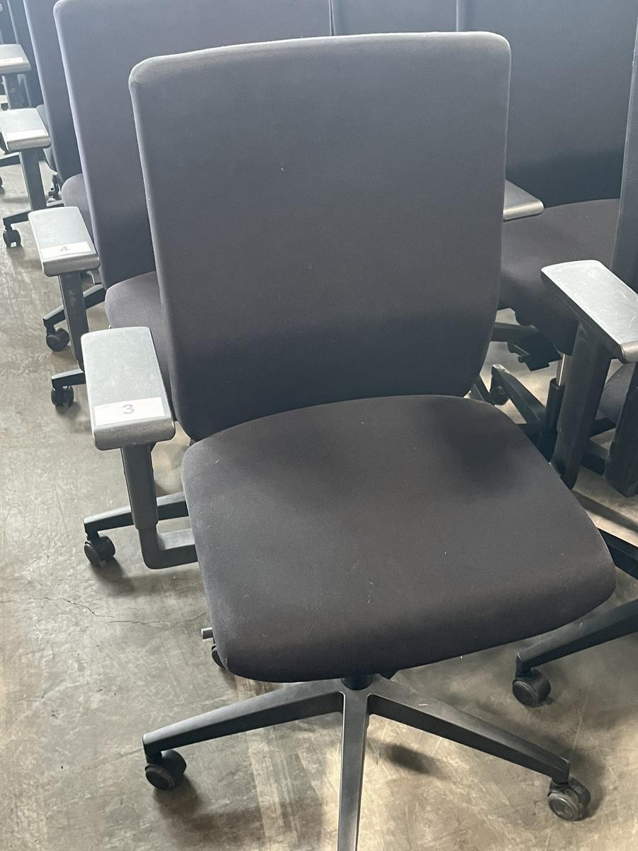 VIASIT - Neudörfler ergonomischer Bürodrehstuhl, schwarz, mit Armlehnen, Neigung, höhenverstellbar?d=2025-06-22 18:50:48