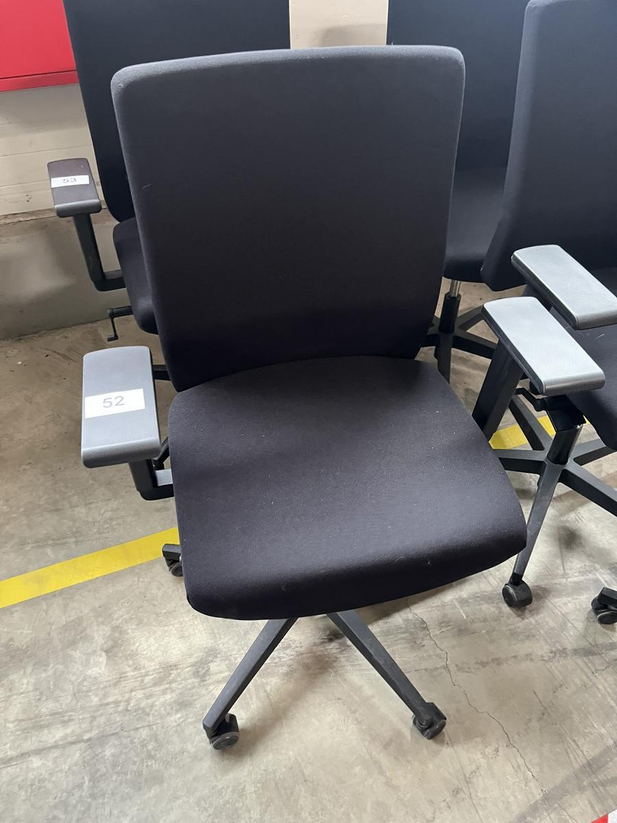 VIASIT - Neudörfler ergonomischer Bürodrehstuhl, schwarz, mit Armlehnen, Neigung, höhenverstellbar?d=2025-06-22 18:47:40