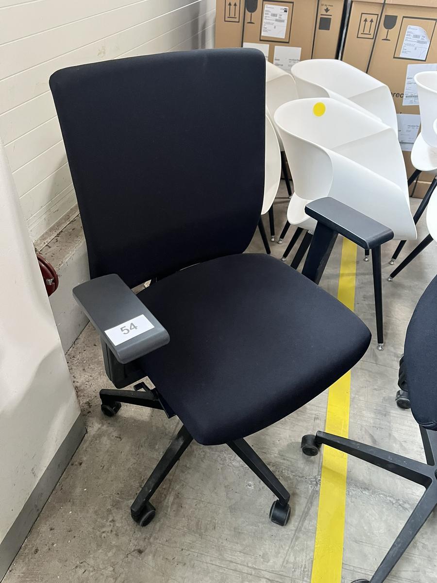 VIASIT - Neudörfler ergonomischer Bürodrehstuhl, schwarz, mit Armlehnen, Neigung, höhenverstellbar?d=2025-06-22 18:48:46