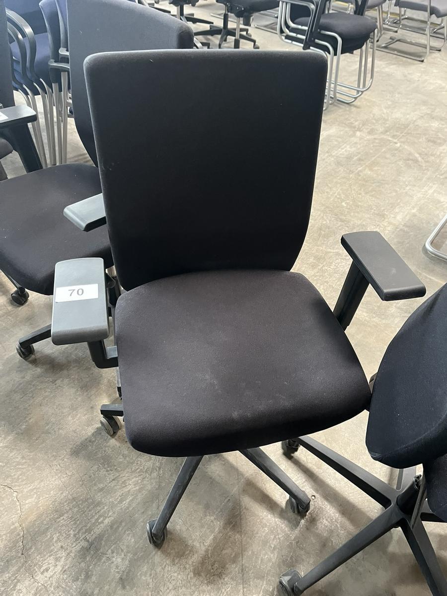 VIASIT - Neudörfler ergonomischer Bürodrehstuhl, schwarz, mit Armlehnen, Neigung, höhenverstellbar