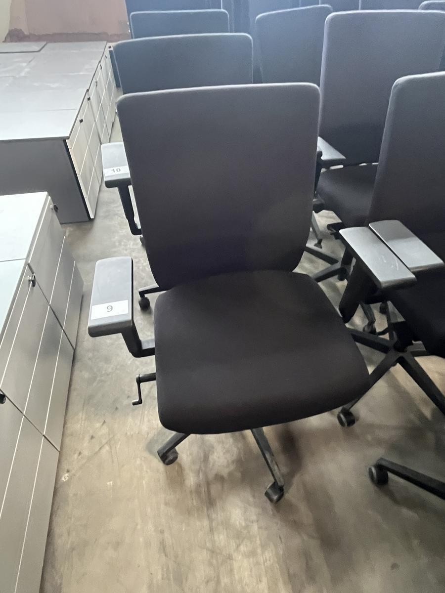 VIASIT - Neudörfler ergonomischer Bürodrehstuhl, schwarz, mit Armlehnen, Neigung, höhenverstellbar?d=2025-06-22 19:05:26
