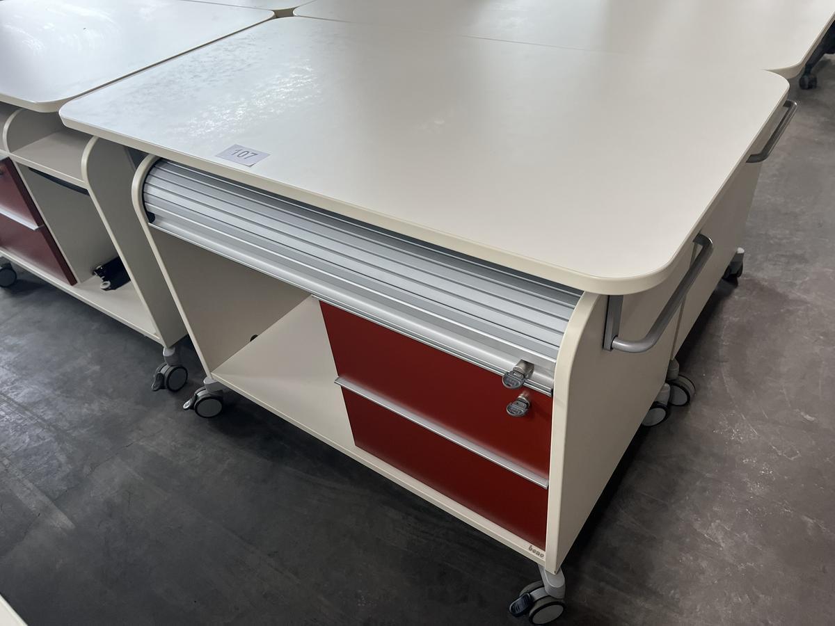 Bene Aktenschrankmodul mit Rollen?d=2025-06-22 18:57:26
