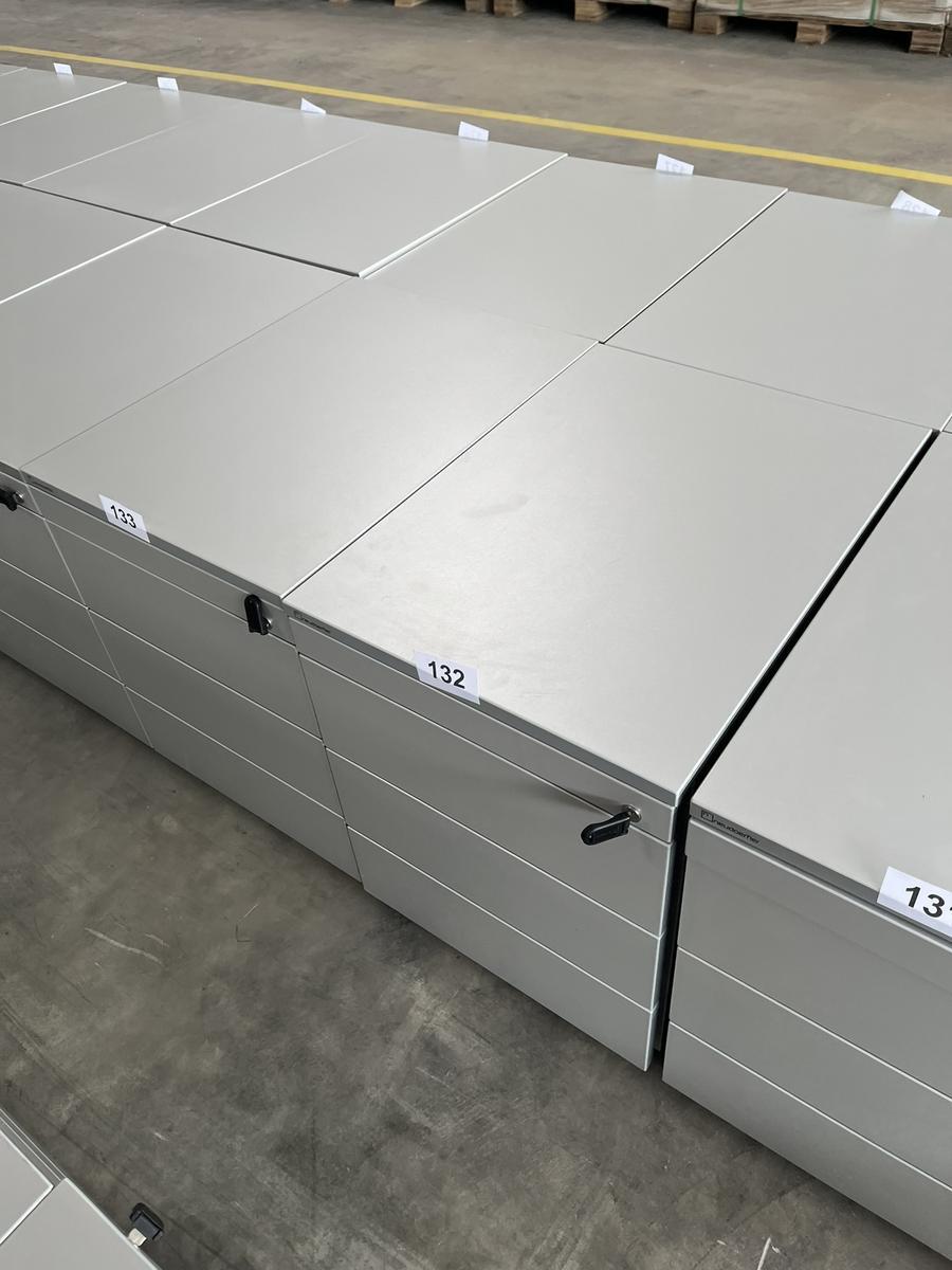 Neudörfler Rollcontainer?d=2025-06-22 19:03:05