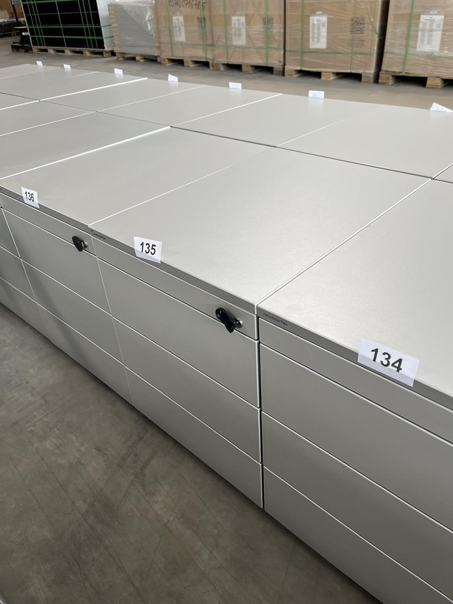 Neudörfler Rollcontainer?d=2025-06-22 18:39:58
