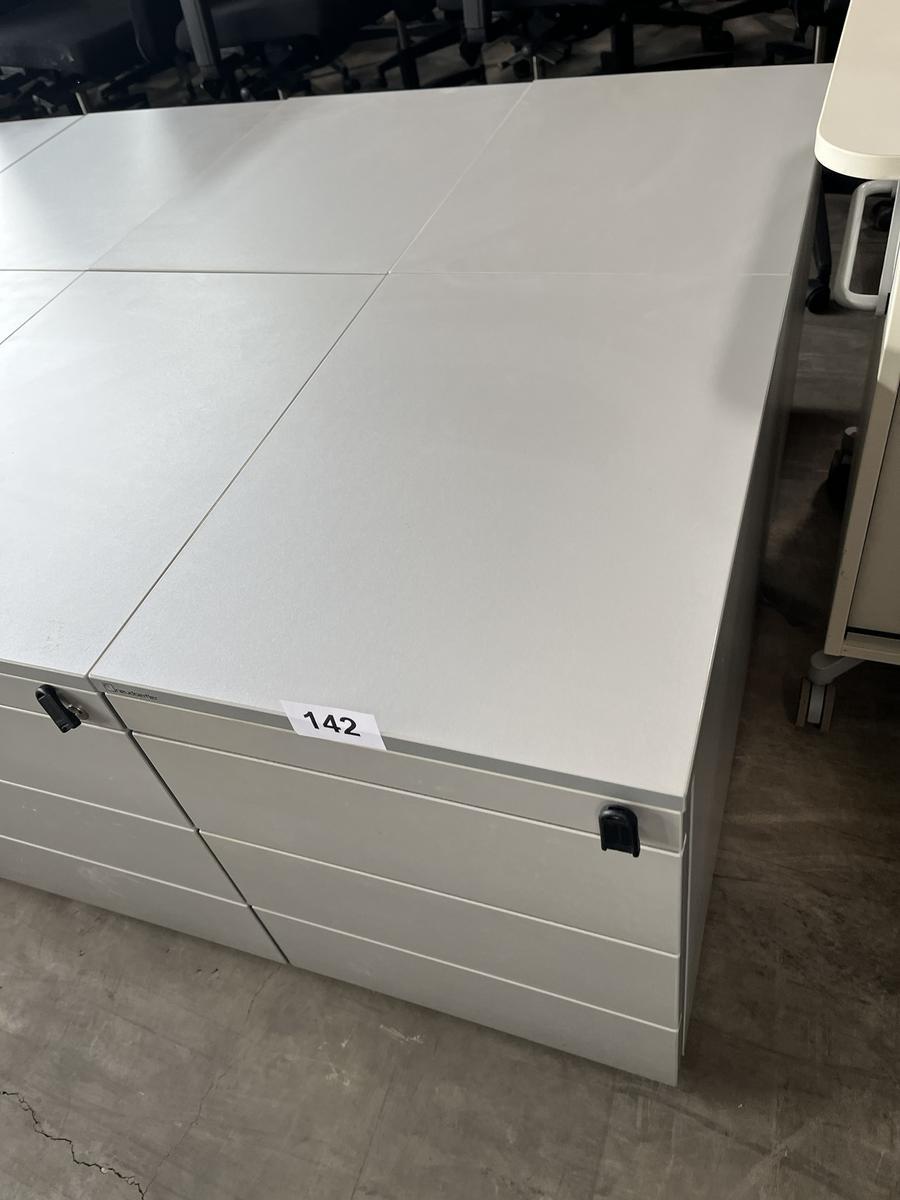 Neudörfler Rollcontainer?d=2025-06-22 19:04:18