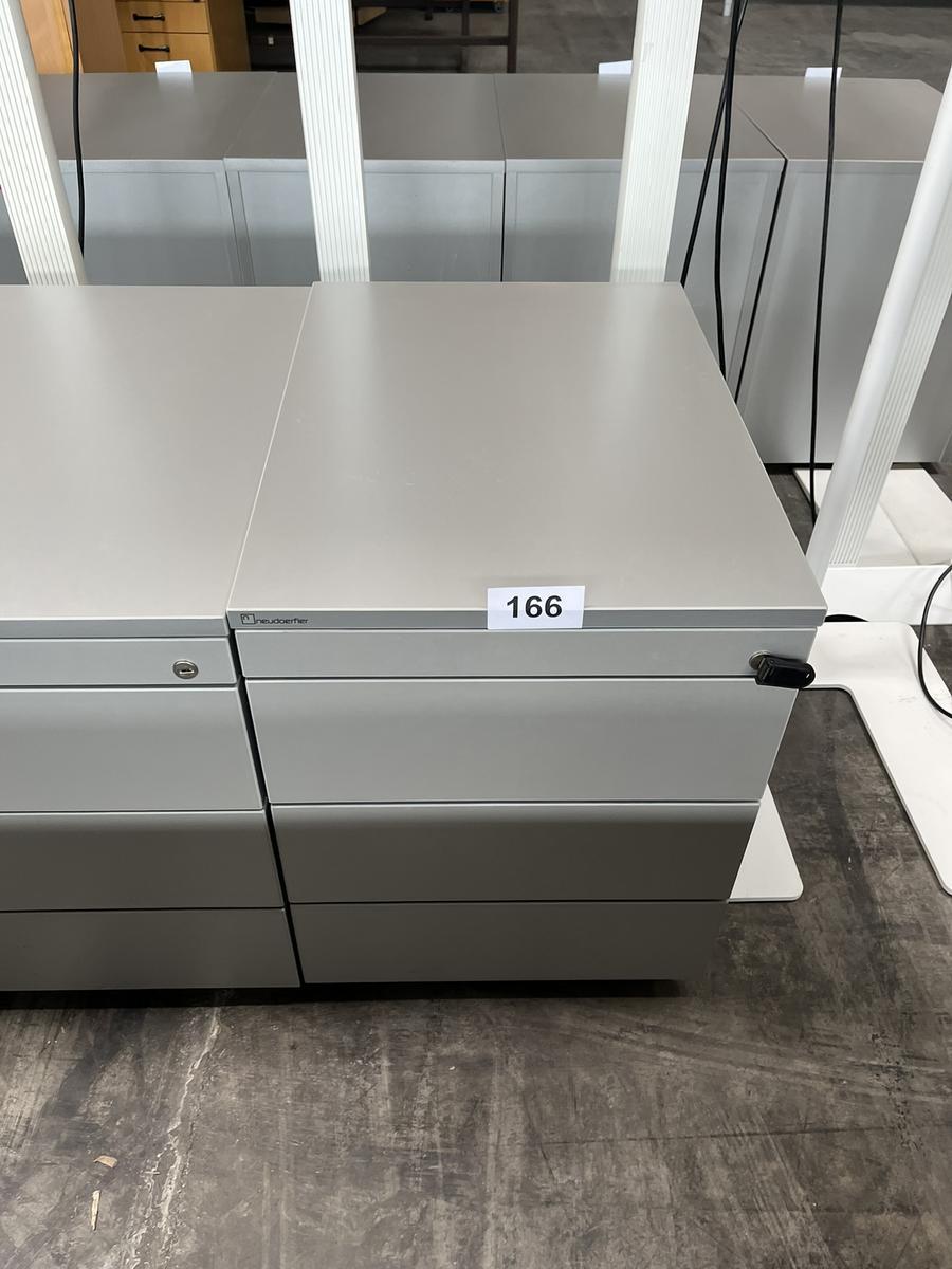 Neudörfler Rollcontainer?d=2025-06-22 18:58:33