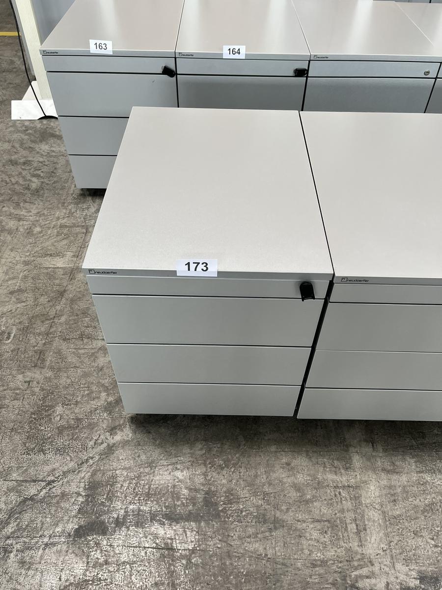 Neudörfler Rollcontainer?d=2025-06-22 18:50:47