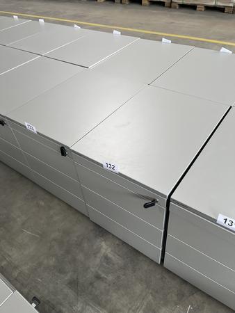 Neudörfler Rollcontainer, mit Schlüssel, silber, ca. 43x60x55cm, 4 Laden Neudörfler Rollcontainer, mit Schlüssel, silber, ca. 43x60x55cm, 4 Laden
