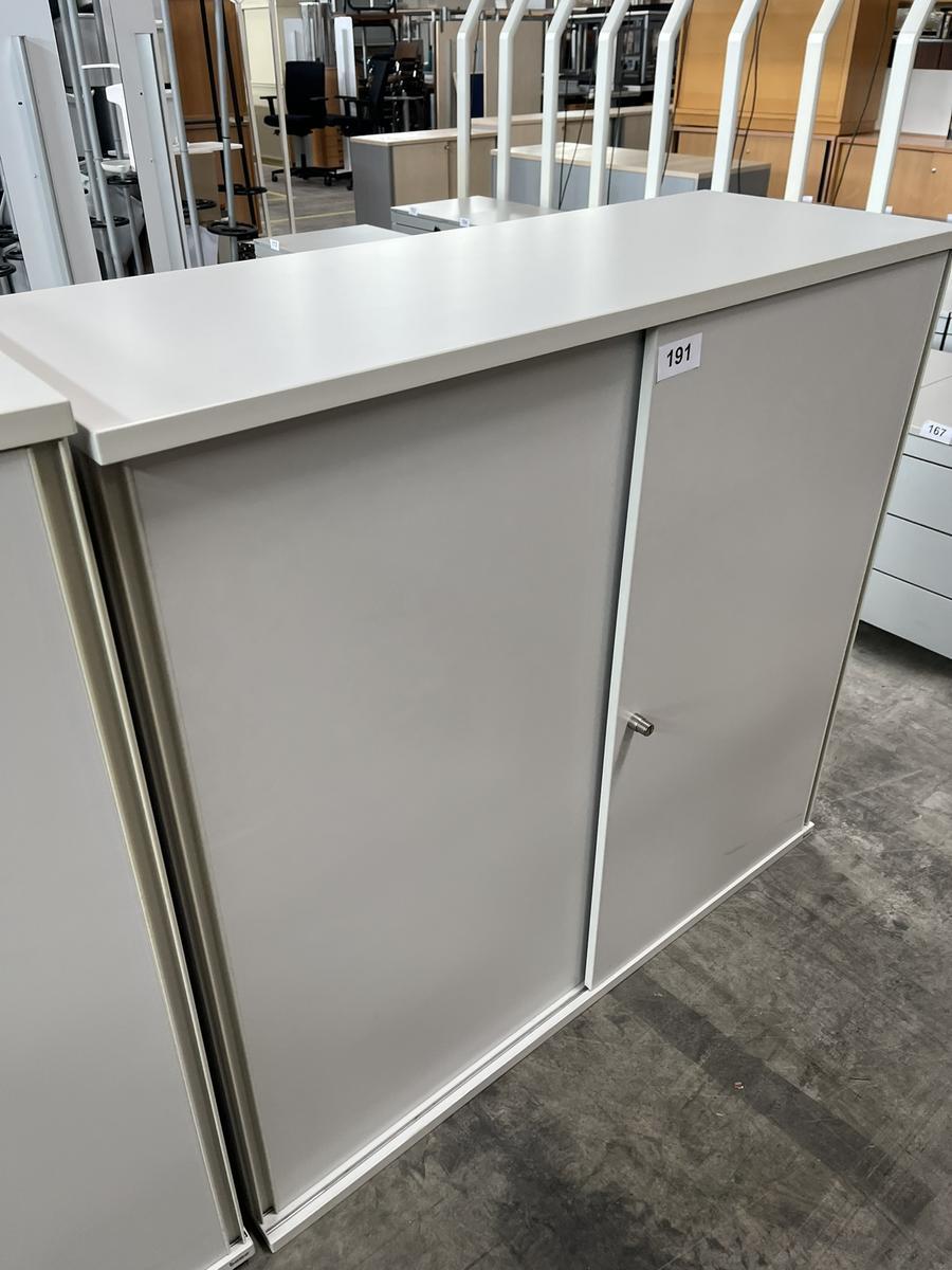 Neudörfler Aktenschrank?d=2025-06-22 19:01:57
