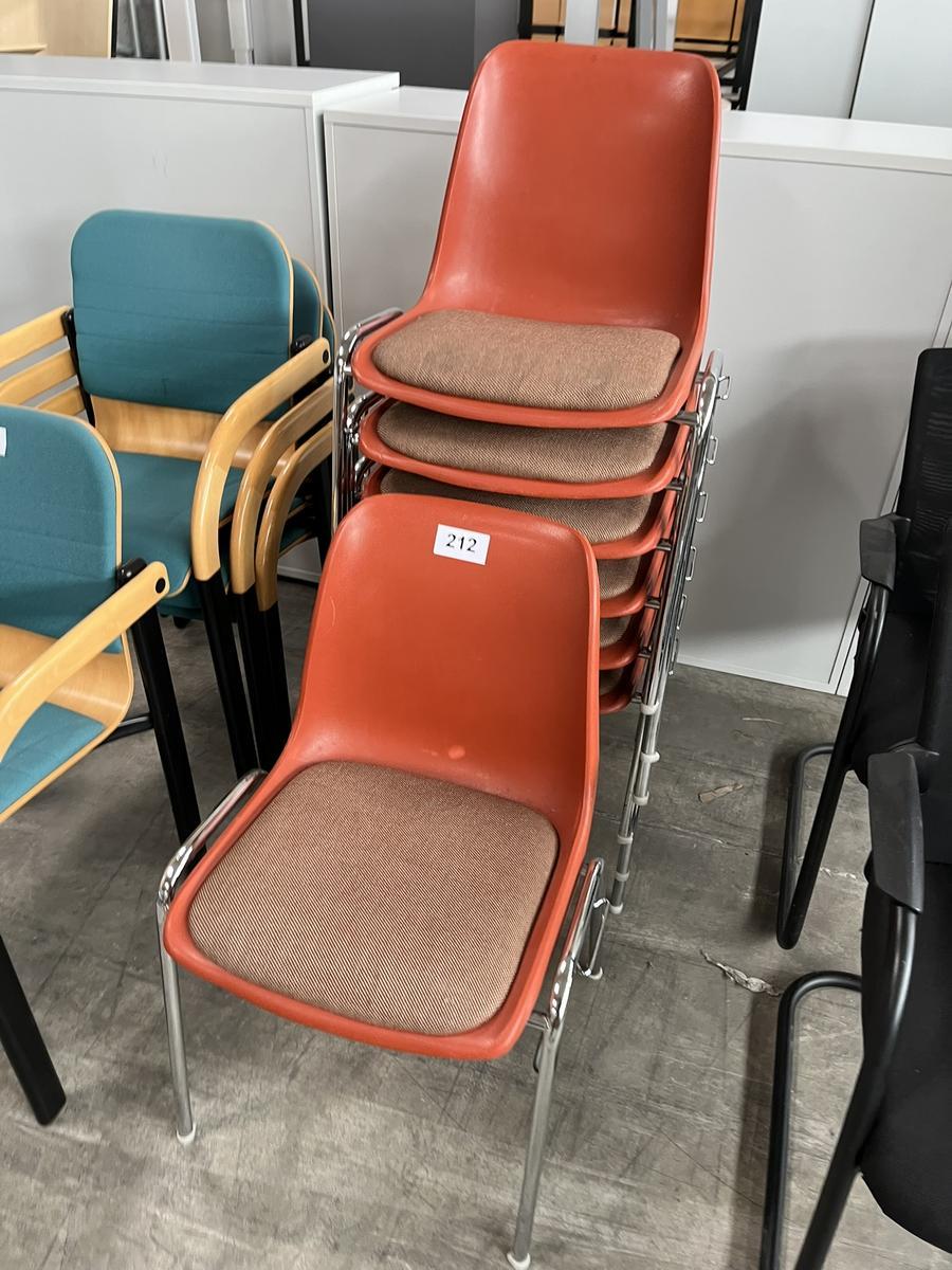 7 Stk. Wiesner Hager Stapelstühle?d=2025-06-22 18:51:57