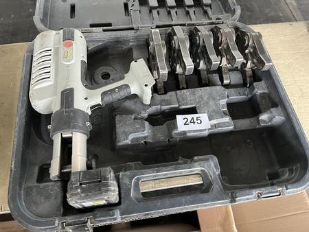 VIEGA Pressgun 5 mit Zubehr im Koffer