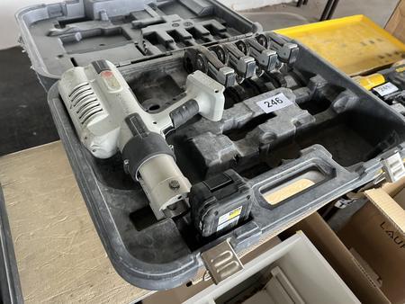 VIEGA Pressgun 5 mit Zubehr im Koffer