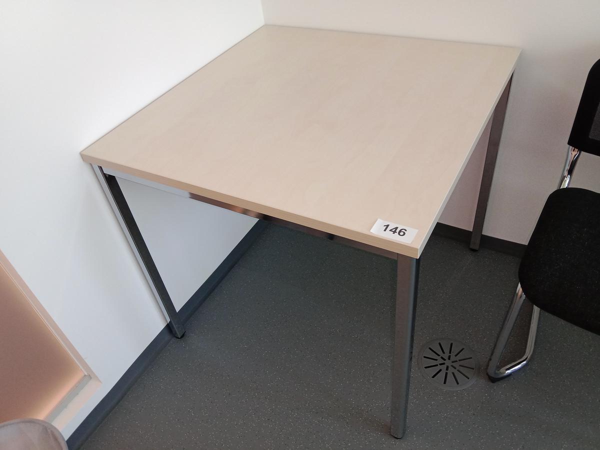 Besprechungstisch ca.80/80 cm?d=2025-07-01 13:58:19