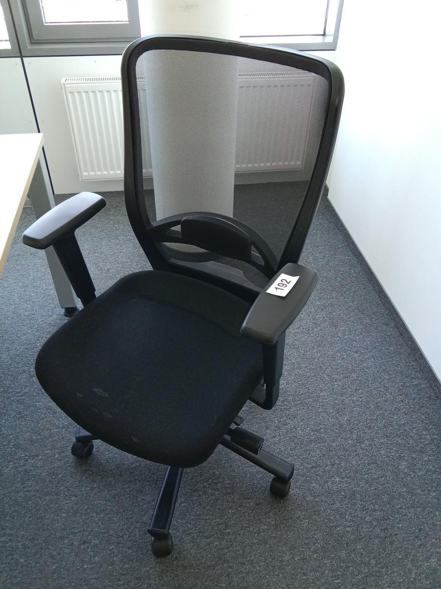 Bürodrehstuhl?d=2025-07-01 20:38:46