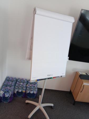 Flipchart ca.190/70 cm Flipchart ca.190/70 cm