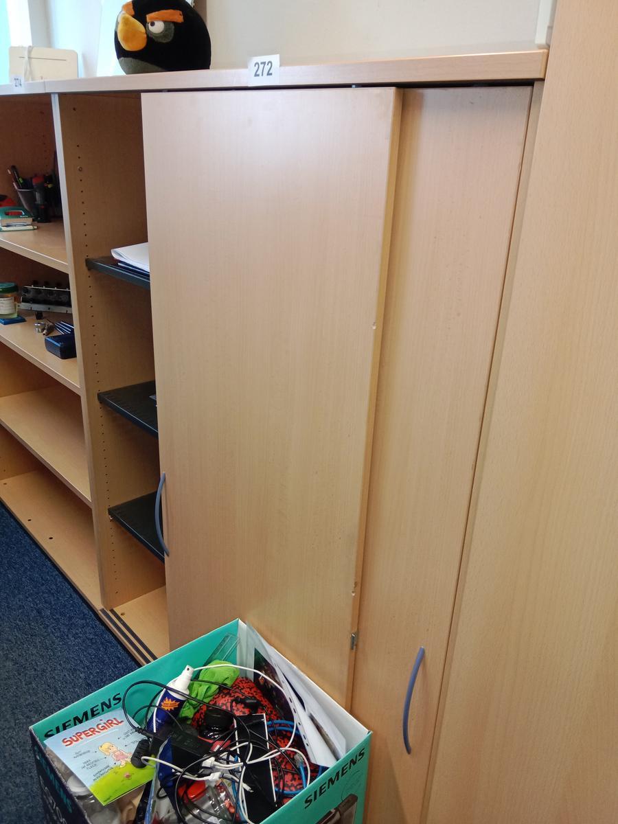 Aktenschrank ca. 120/42/150 cm?d=2025-06-29 12:18:11