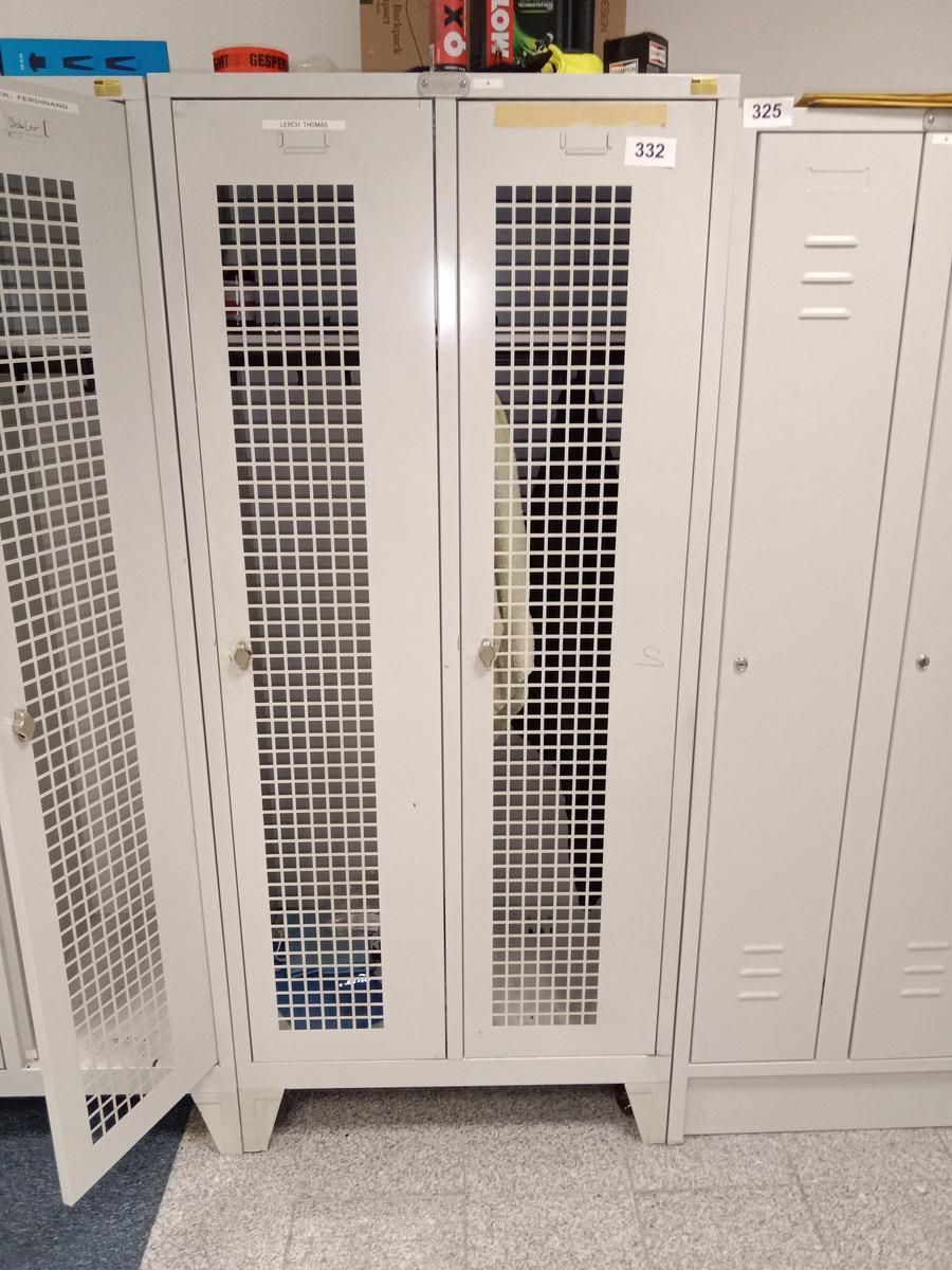 BÄR Umkleideschrank ca. 185/80/50 cm?d=2025-06-29 16:23:16