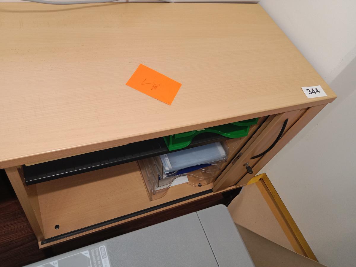 Aktenschrank ca. 80/42/75 cm?d=2025-06-29 16:36:09