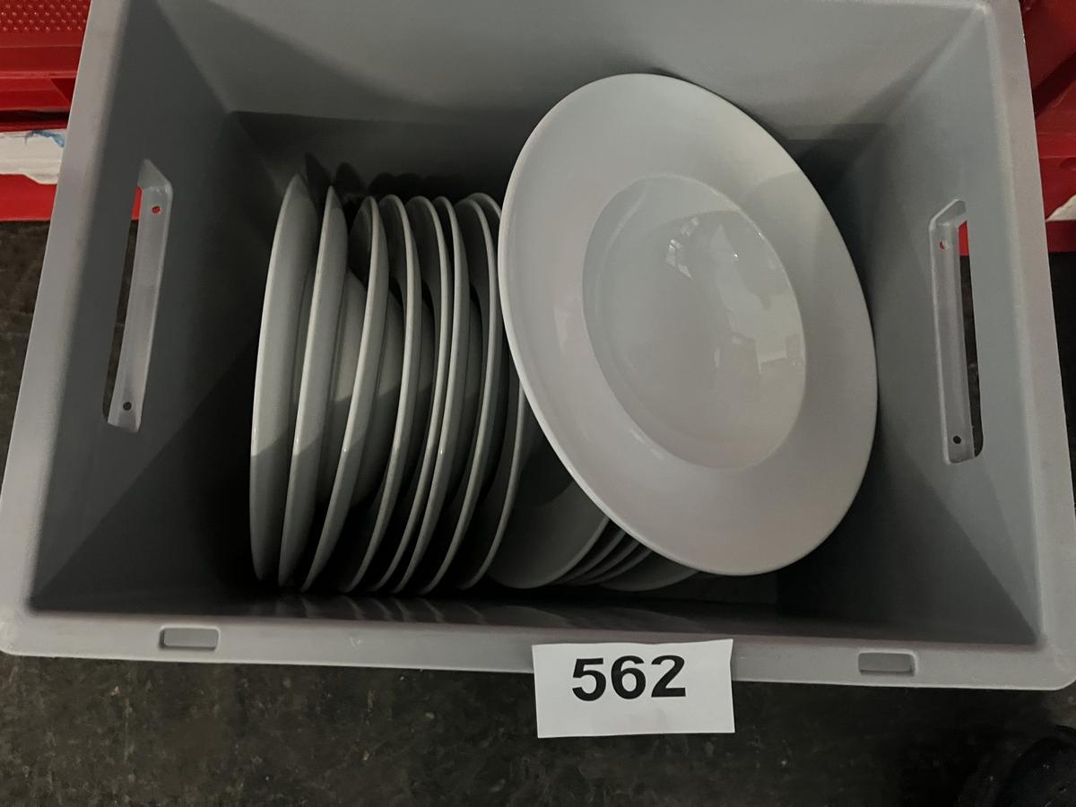 120 Stk. Teller, tief, DM 24cm?d=2025-07-04 14:58:48
