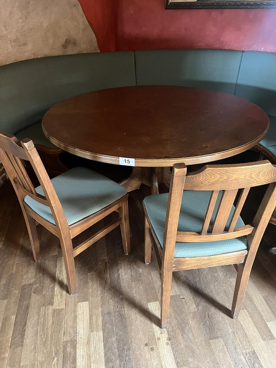 Massivholztisch 140 cm rund mit 2 Stühlen?d=2025-07-06 09:39:30