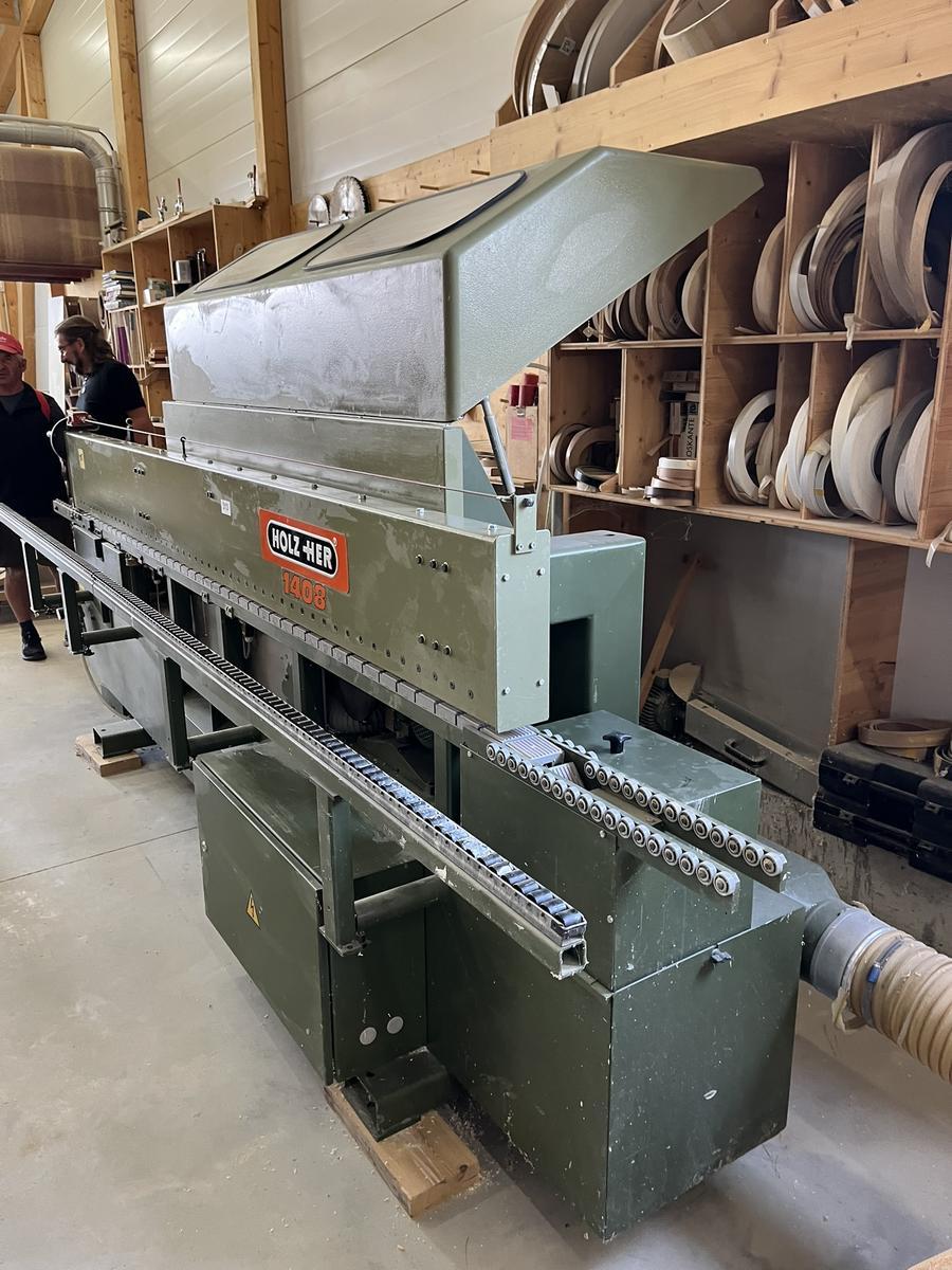 HOLZ HER Kantenanleimmaschine Typ 1408 - Kappaggregate vorne/hinten?d=2025-08-11 16:26:15
