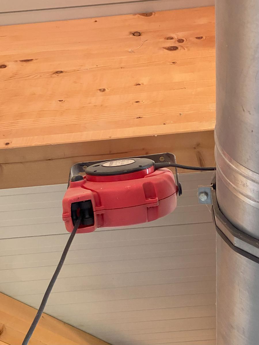 WÜRTH Kabelrolle für Wand-?d=2025-08-11 16:14:09